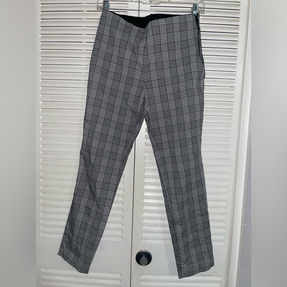 A New Day Plaided Dress Pants Size 4 Women’s Black White
